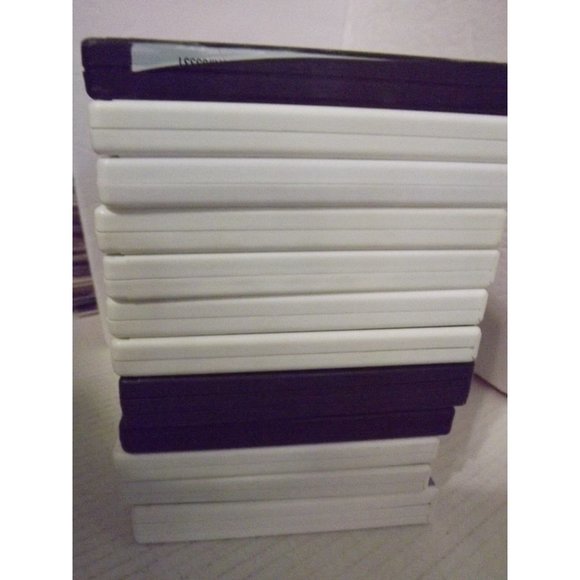 Disney Bolt,Fantasia 2000,Country Bears,Apple Dumpling Gang 1 & 2 lot 12 - Picture 9 of 9